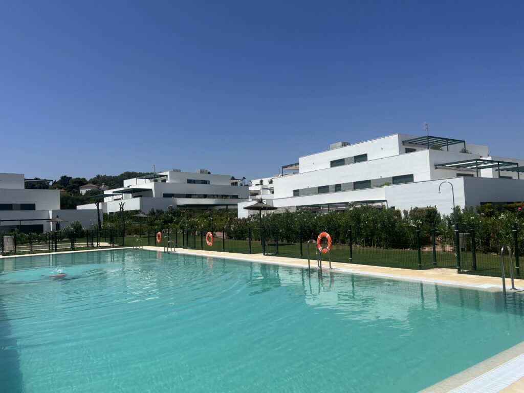 Luxury 3 bed apartment for sale – Sotogrande Alto
