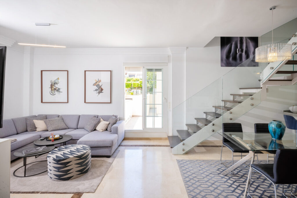 Nueva Andalucia  –  Duplex Penthouse – For Sale