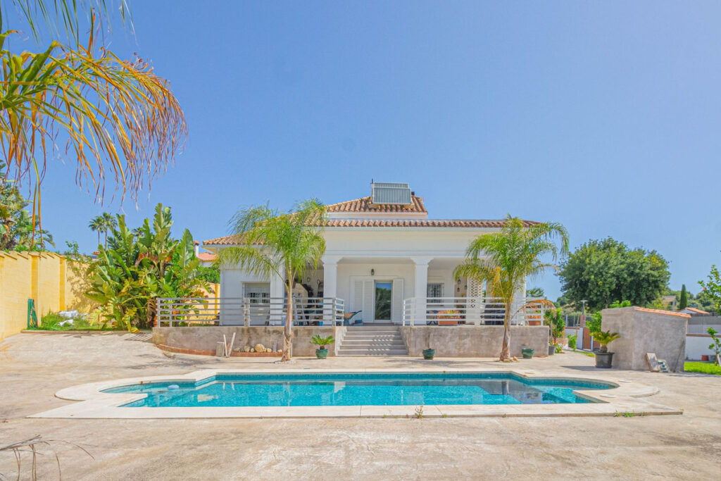 Detached Villa – Sotogrande – Pueblo Nuevo