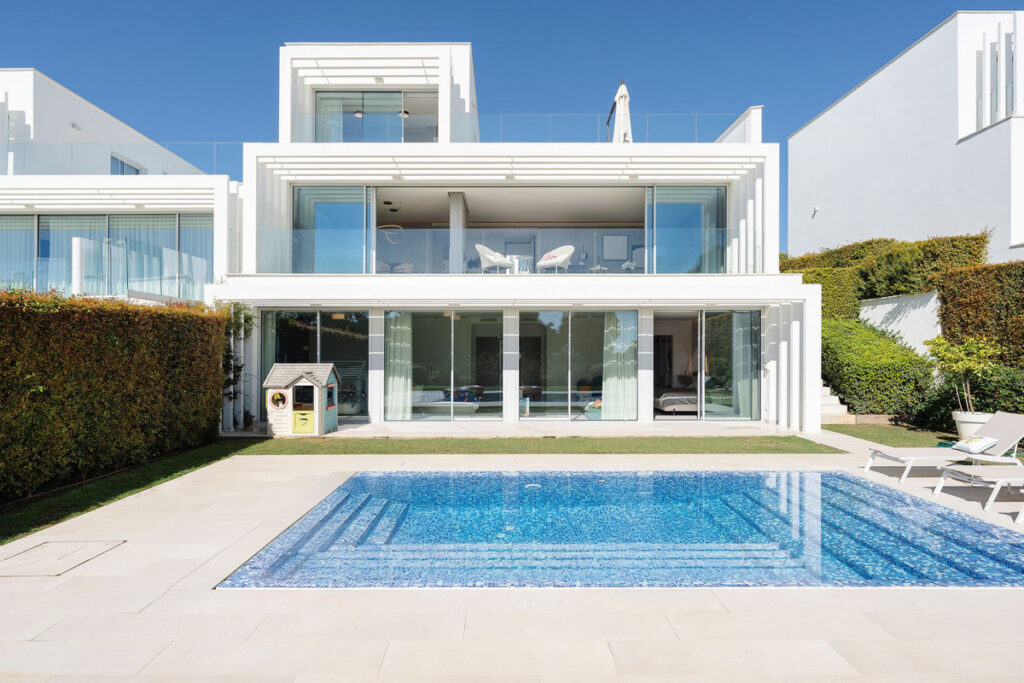 MODERN DETACHED VILLA FOR SALE