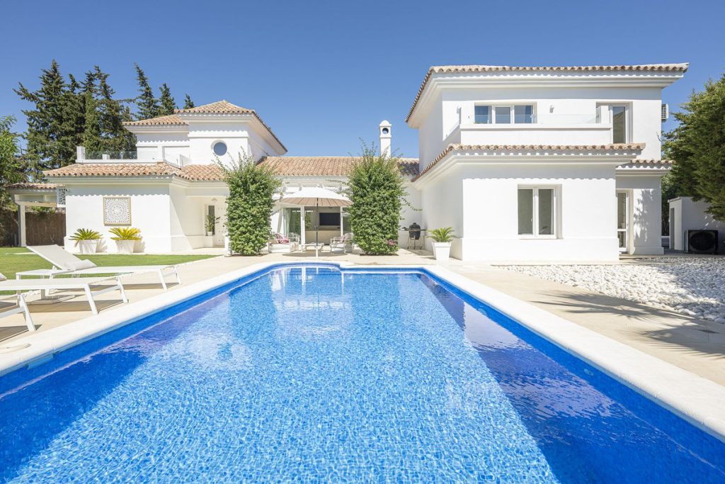 Sotogrande Costa – Fully refurbished villa for sale