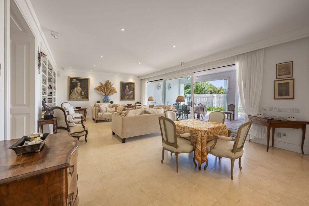 Front line Beach – Luxury Villa – Sotogrande Costa